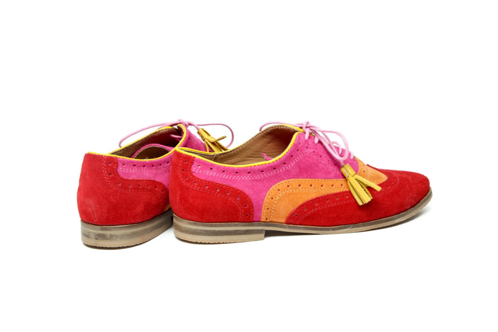 pointed oxford shoes