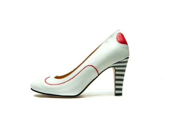 white pumps designer