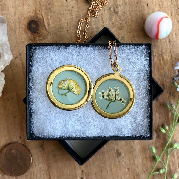 pressed flower locket // vintage brass necklace // made in vermont