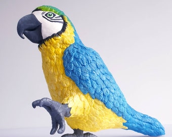 PARROT - polymer clay bird sculpture. Parker Parrot