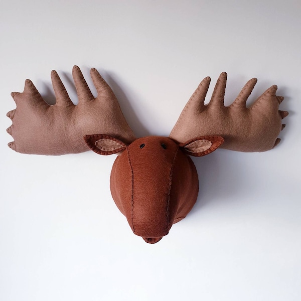 ORIGNAL - faux cerf taxidermie - tête d'animal fixée au mur en feutre - décoration murale marron sur le thème des bois. Marmaduke, orignal