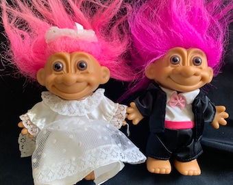 bride and groom troll dolls