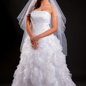 2 Layer Knee Length Veil image 1