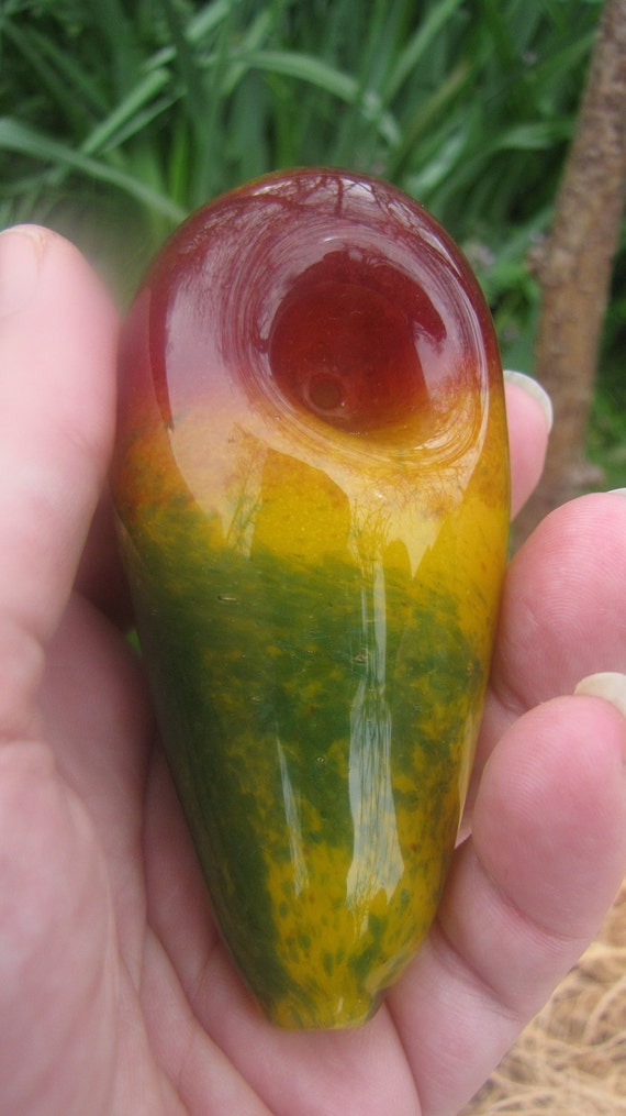 Mango Pipe in Red, Yellow, Green Glass Pipes for Smoking Bowl Unique Fruit  Art and Smoke Accessory Gift Pipe 
