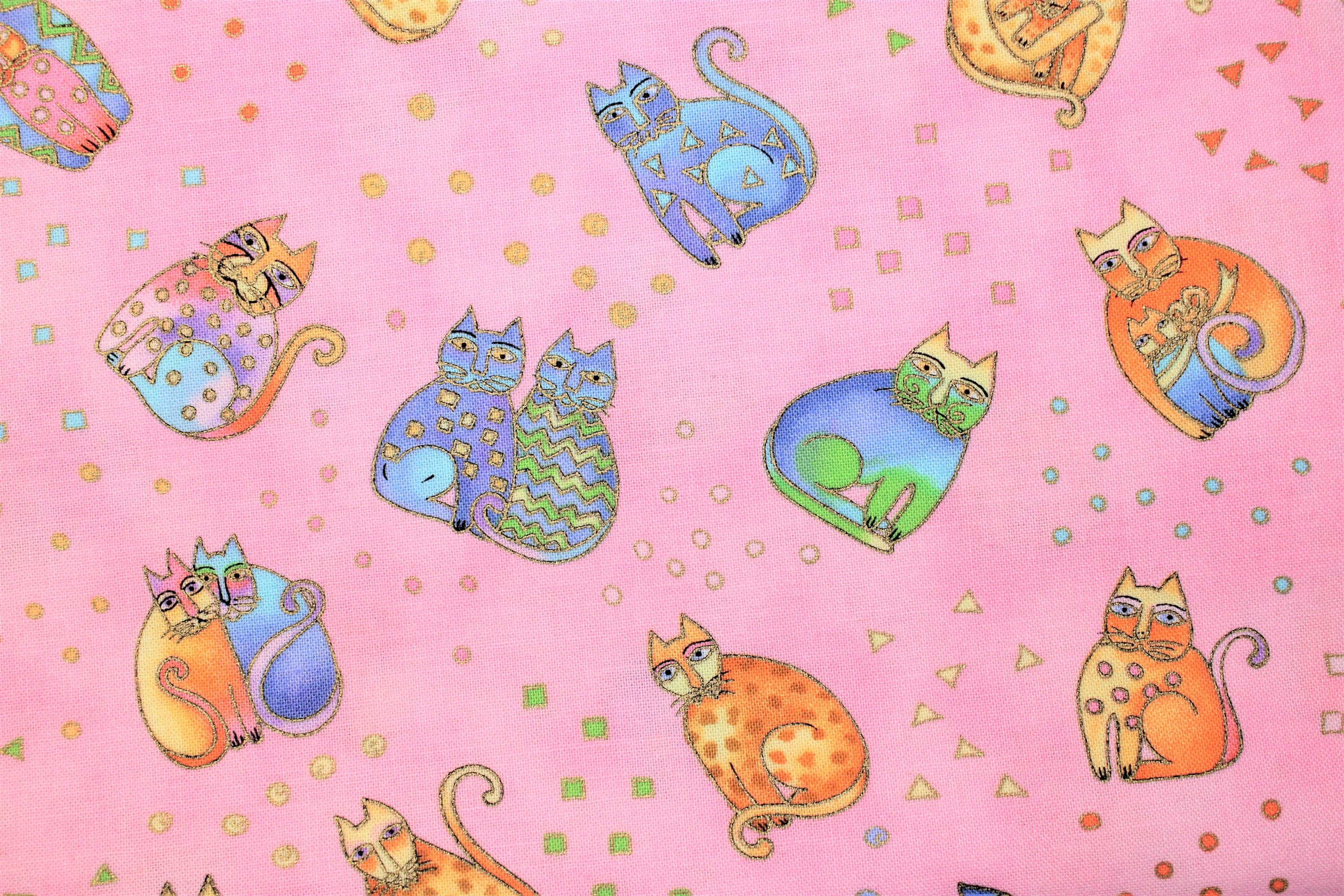 Laurel Burch FANCIFUL FELINES Pink Tossed Cats Fabric - BTHY