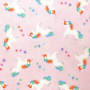 UNICORNIOS en tela de edredón rosa Tesoros atemporales - BTHY