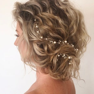 Pearl Hair Vine,Delicate Bridal Hairpiece,Simple Pearl Wedding Hair Accessory, Swarovski Round Pearl Headband,Bridal Wreath,Elegant Halo image 4