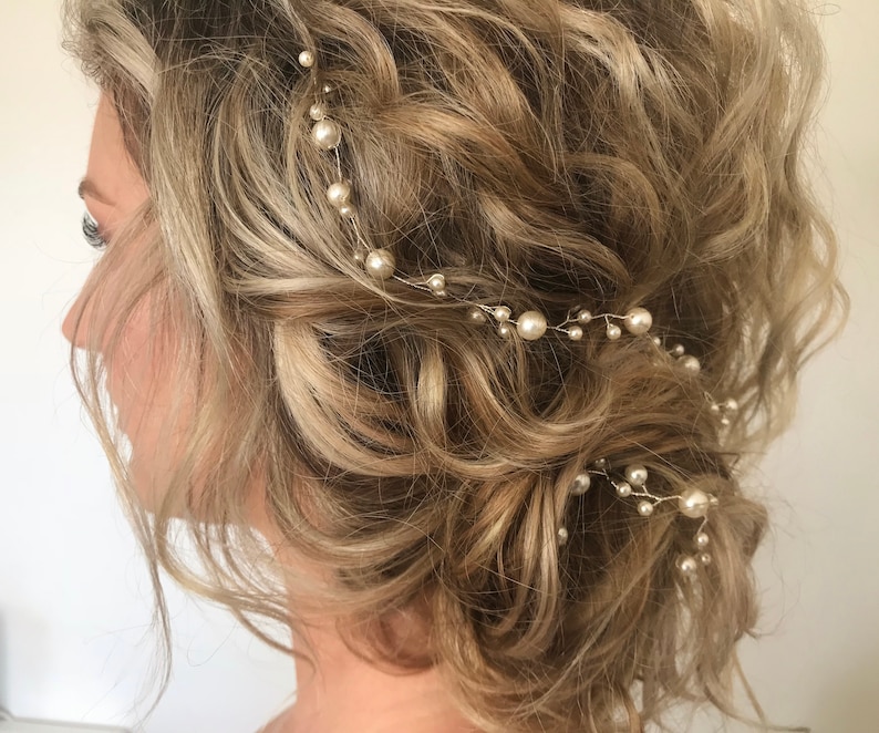 Pearl Hair Vine,Delicate Bridal Hairpiece,Simple Pearl Wedding Hair Accessory, Swarovski Round Pearl Headband,Bridal Wreath,Elegant Halo image 5