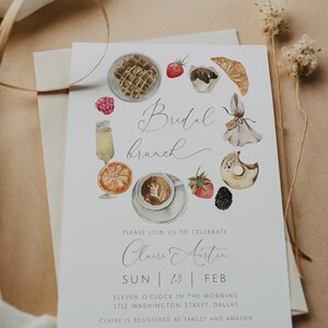 Puede incluir: Una ilustración de acuarela de una invitación a un brunch nupcial con un círculo de alimentos para el desayuno, que incluyen waffles, donas, café, pasteles y fruta. El texto dice "Bridal Brunch" y "Por favor, únase a nosotros para celebrar Claire & Austin Sun | 13 | Feb Once de la mañana 1712 Washington Street, Dallas Claire está registrada en Target y Amazon."