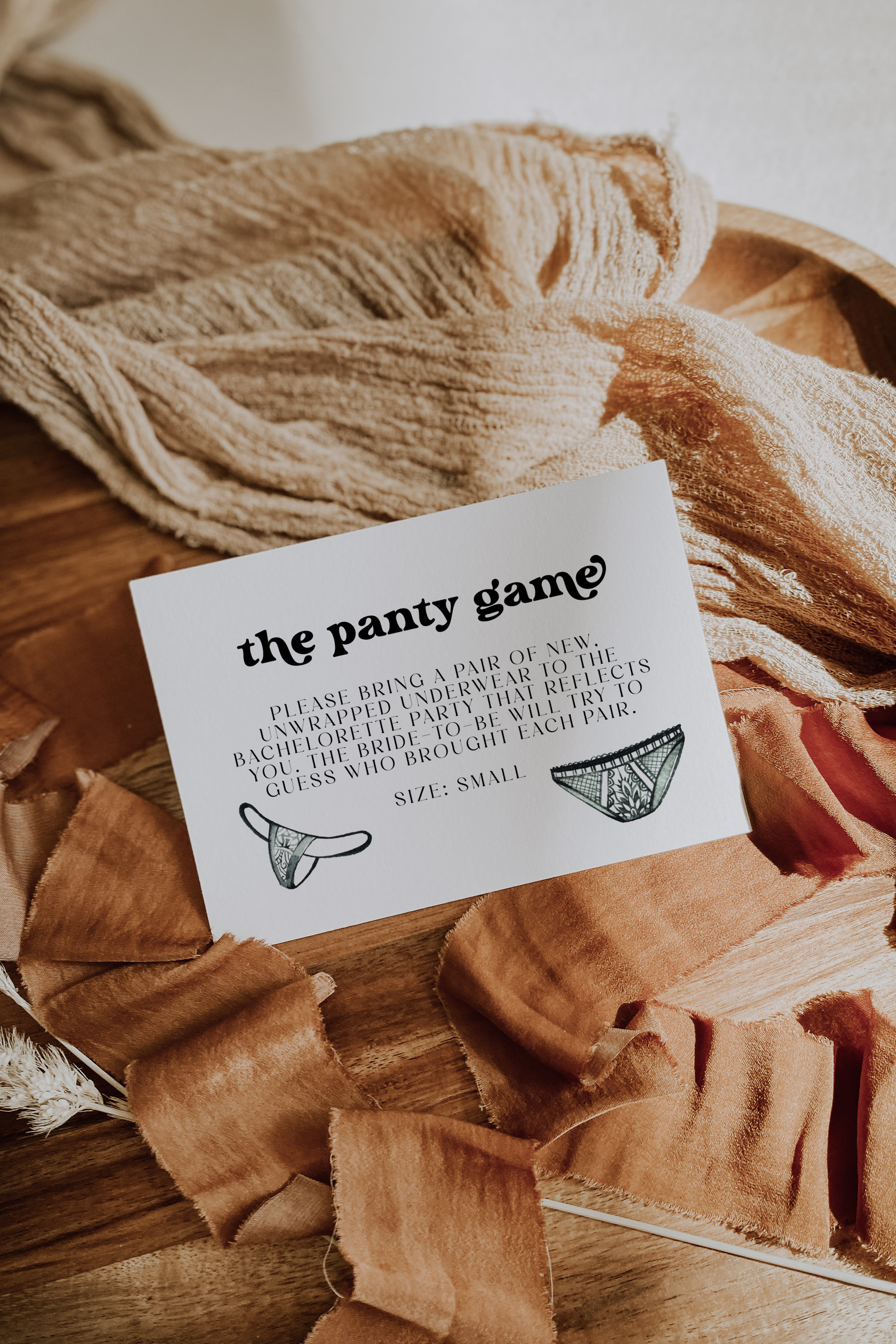 DONNA Retro Panty Game Template, Drop Your Panties Sign, Minimalist  Bachelorette Decor, Bachelorette Party Game, 70s Hen Night Party 