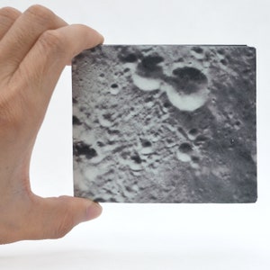 Moon Surface, Tyvek Wallet, Custom Wallet, Estuches electrónicos, Discreto, Kit de afeitado, Fundas de pasaporte, Monedero clutch, Mochila impermeable