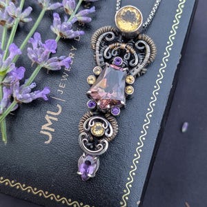 Ametrin Wire Wrap Anhänger mit Amethyst & Citrin Sterling Silber 14k Gold von JMJ Jewelry Design Schmuck Statement High End Jewelry