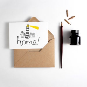 Home Lighthouse New Home Card - imprimé sur du papier respectueux de la terre fabriqué à partir de tasses à café recyclées