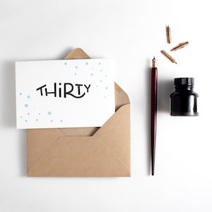 Trente Letterpress Carte d’anniversaire - blanc à l’intérieur et la carte parfaite faite à la main pour coupler avec un cadeau d’anniversaire étape
