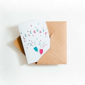 Célébrez la carte - adapté pour l’anniversaire, les résultats de l’examen, l’obtention du diplôme, ou toute autre occasion!