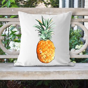 Pineapple Pillow/18x18/Custom Pillows/Housewarming Gifts/Pillow Cover/Throw Pillow/Watercolor Pineapple/Beach House Pillow/Pineappe Decor
