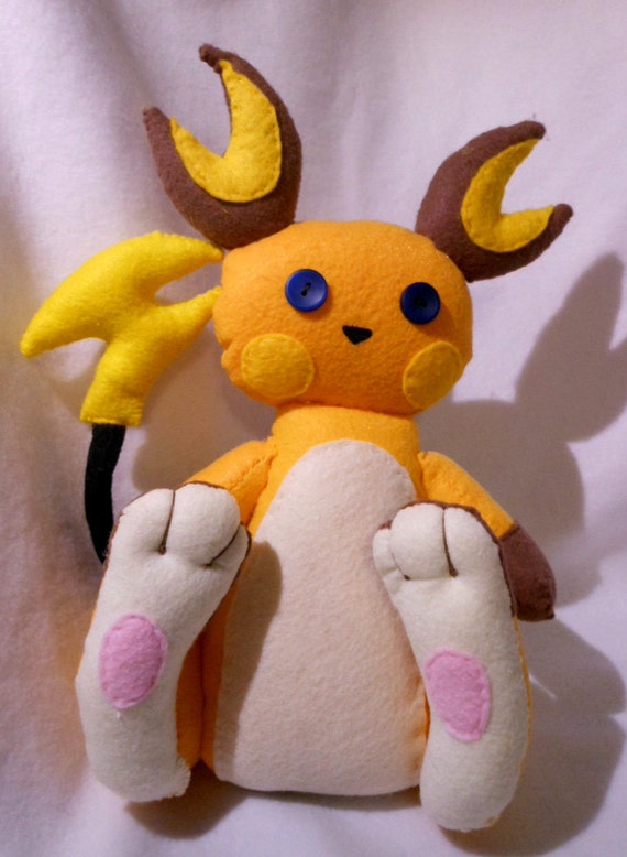 raichu de peluche