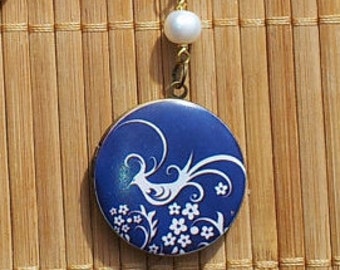 Vintage White Bird Locket bronze round Art Nouveau floral dark blue natural freshwater pearl retro antique style keepsake art jewellery