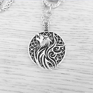 Silver lone wolf choker shop