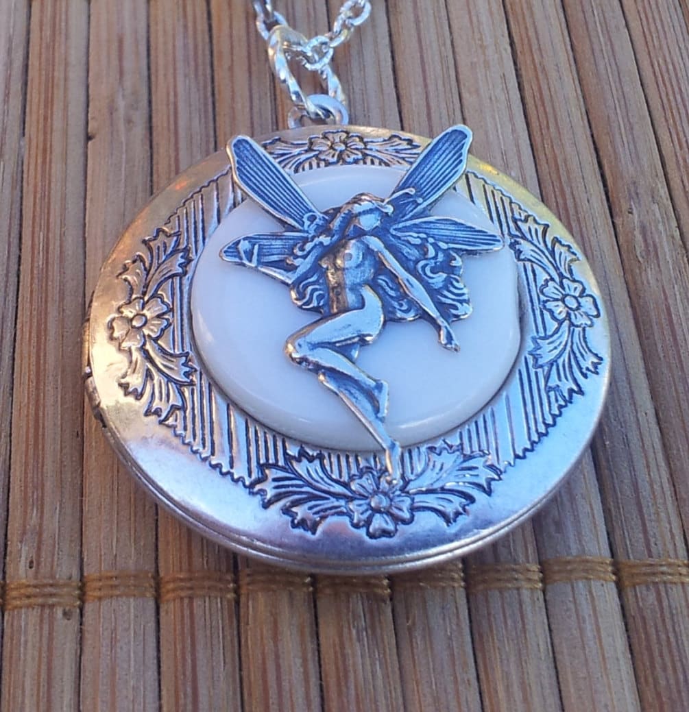 Sterling Silver Dancing Faerie Necklace Rainbow Moonstone