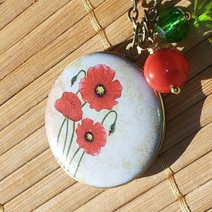 Vintage Style Locket Red Poppies Round Bronze Necklace floral green Czech glass flowers remembrance poppy pendant keepsake antique retro