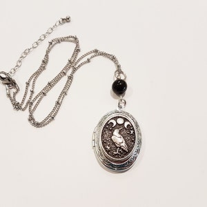 Realms' Raven Skull Key Pendant Necklace