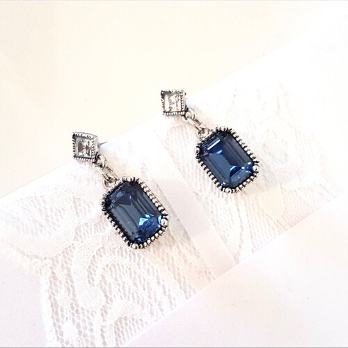 Vintage Style Art Deco Sapphire Crystal Drop Earrings: Montana Blue