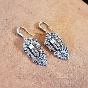 Art Deco Chandelier Earrings: Silver Crystal Gatsby Glamour