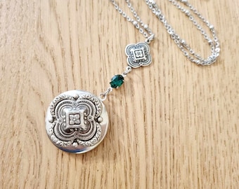 Silver Four Leaf Clover Locket Necklace: Irish Celtic Emerald Swarovski Crystal
