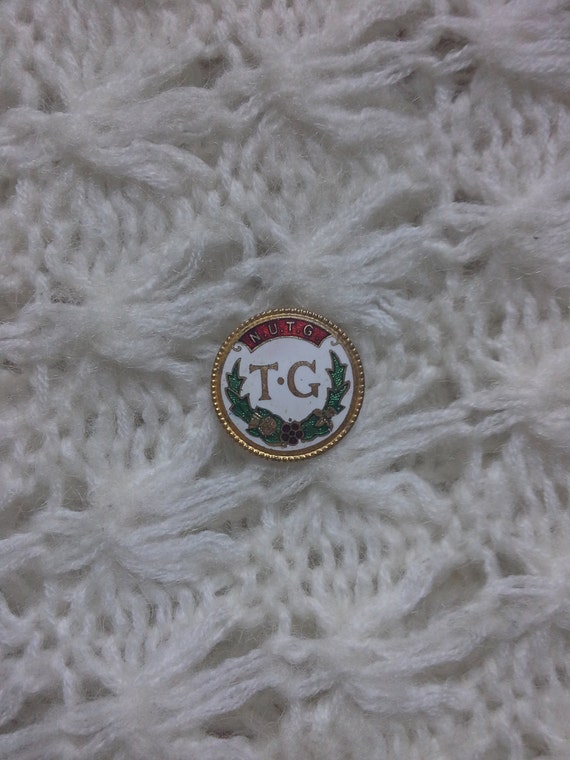 National Union Of Townswomen's Guild Metal & Ename