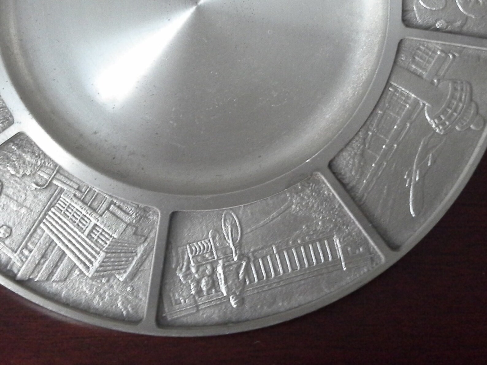 Singapore pewter plate by Royal Selangor Etsy