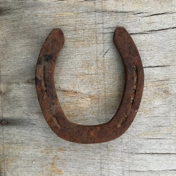 Set of 2 Used Horseshoes, Horseshoe for Crafts, Real Lucky Horse Shoe,  Equestrian Gift, Horseshoe Craft Supply 