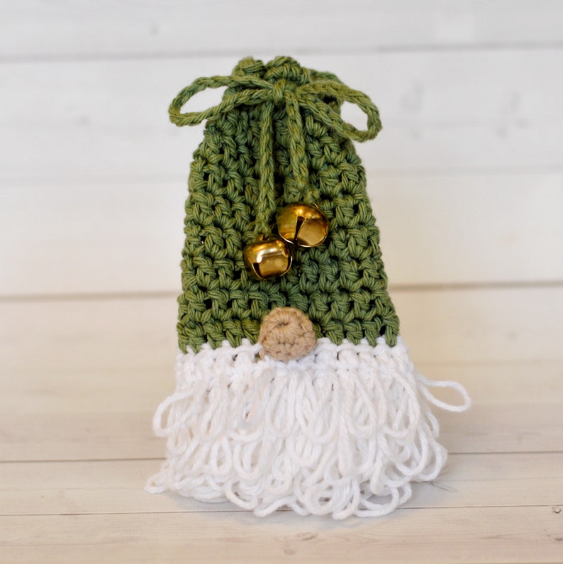 Holiday Gnome Treat Bag Crochet Pattern image 3