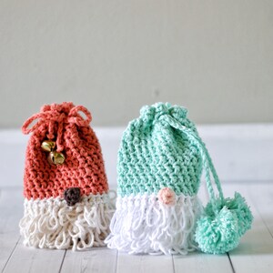 Holiday Gnome Treat Bag Crochet Pattern image 9