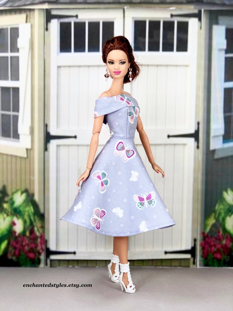 Fashion Doll Clothes Lavender Glow-In-The-Dark Dress with Earrings and Heels For 11.5 inch Fashion Dolls image 4