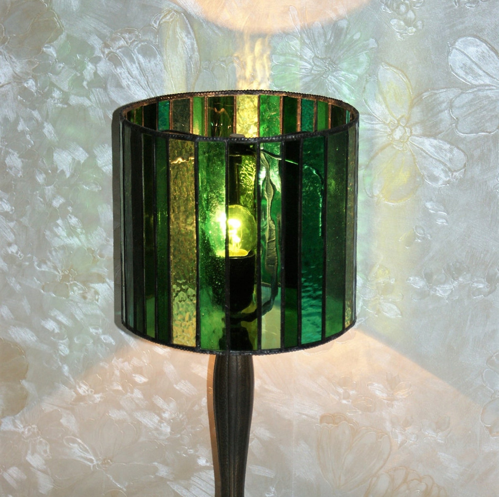 Green Stained Glass Lamp Tiffany Lamp Table Lamp Etsy