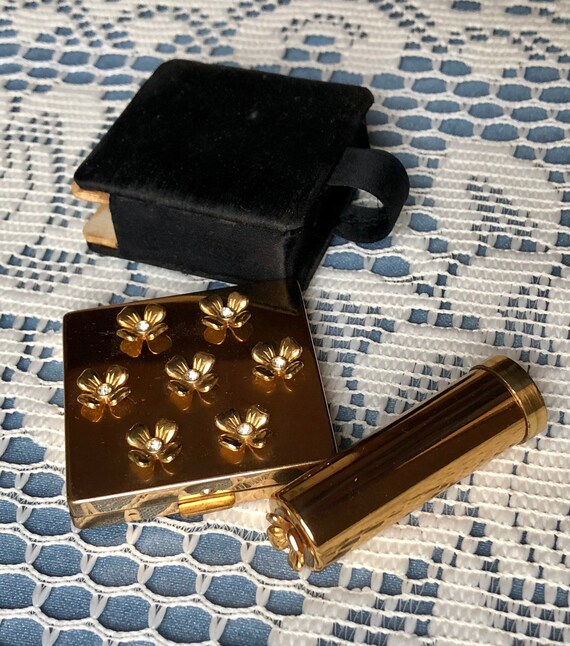 Paul Flato Compact/ Dogwood Blossoms & Rhinestones