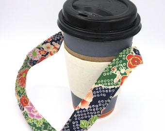 Small Coffee Cup Carrier with Brooch