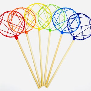 Lollipop Cluster Wire Bubble Wand Value Pack 6 Wands for the Price of 5, Lots of Bubbles, Big Bubbles, Cool Bubbles, Cluster Bubbles.