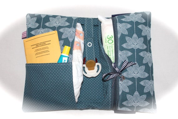 Windeltasche☆Wickeltasche ☆ mit namen personalisiert ☆mit Schnullerband