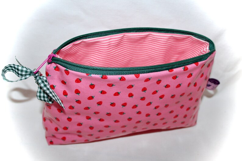 Cosmetic bag with name image 8