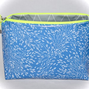 Toiletry bag toiletry bag