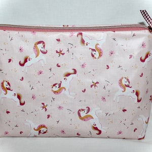 Toiletry bag toiletry bag