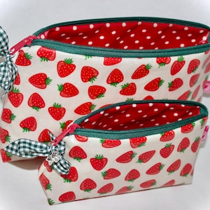 Kosmetiktasche aus Wachstuch, Kosmetiktasche, Kosmetiktäschchen, Kulturtasche