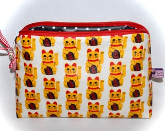Cosmetic bag with cats