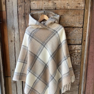 Beige wool blanket poncho cape in check Beige/cream white hooded poncho cape Long wool poncho cape cloak Beige lambswool ladies poncho cape