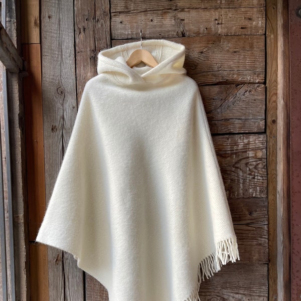 Cream white hooded long lambswool poncho cape with fringes Pure wool hooded ladies poncho in check Milk White pure wool large poncho cape