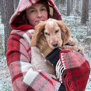 Brown wool poncho cape hooded in check Orange Wool poncho cape Long lambswool poncho checked orange Hooded poncho Wool blanket ponchos capes