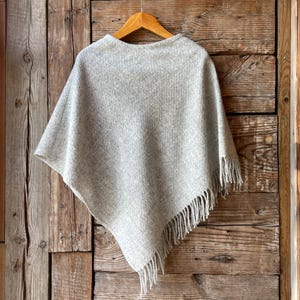 Grey wool blanket poncho cape with fringes medium lenght Light grey lambswool ladies poncho cape Wool blanket ponchos capes warm breathable