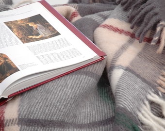 XL size Grey/beige large check wool throw blanket with fringes-Large check wool throws blanets-67''X82''/170X210cm Perfect Christmas gift